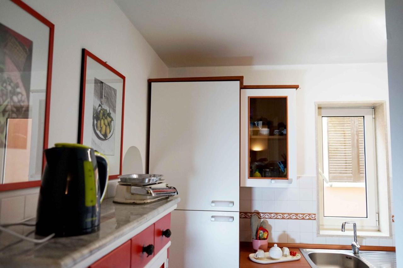 Appartamento Di Fronte Al Mare By Apulia Accommodation Bari Exterior foto